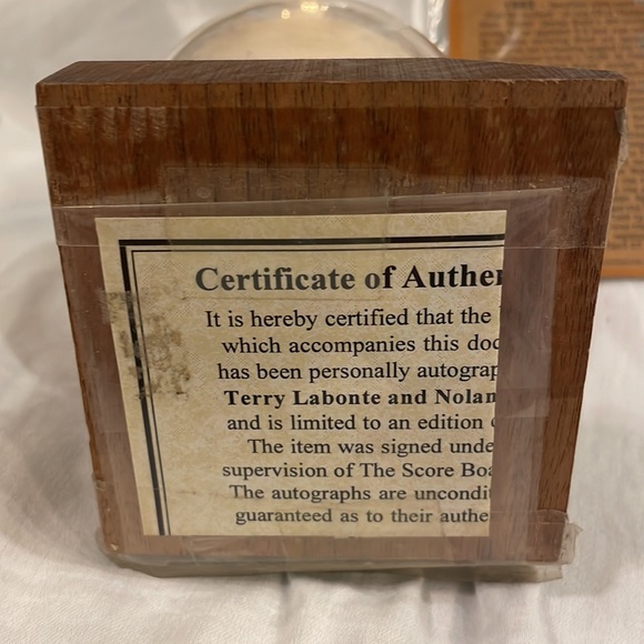 Nolan Ryan authenticated sign baseball 2 vintage, baseball cards… - Picture 6 of 8